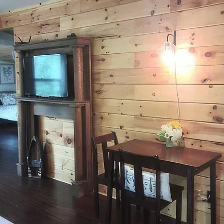 Cameron'S Cottage At The Lake Tallassee ภายนอก รูปภาพ