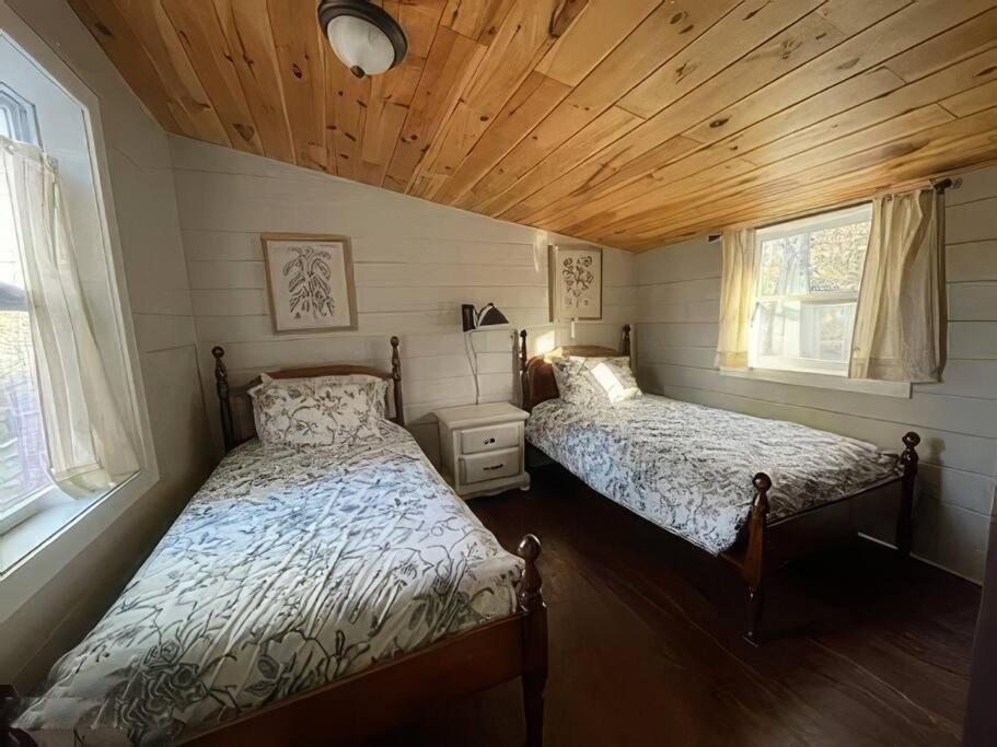 Cameron'S Cottage At The Lake Tallassee ภายนอก รูปภาพ